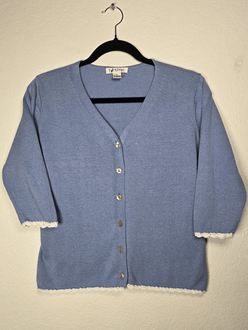 Tyler Boe Blue V-Neck Lace Trim Cardigan Knit Sweater Medium